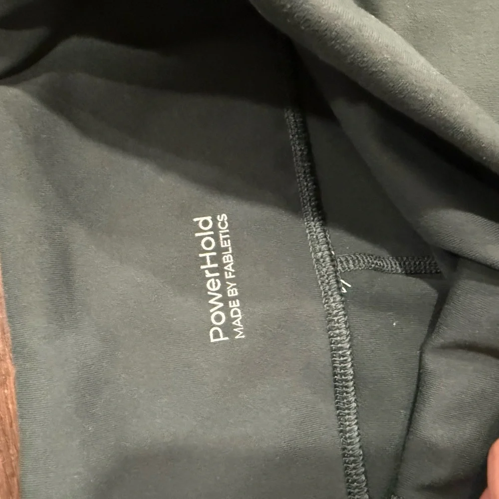 Fabletics Green Flared Pants - Picture 3 of 3